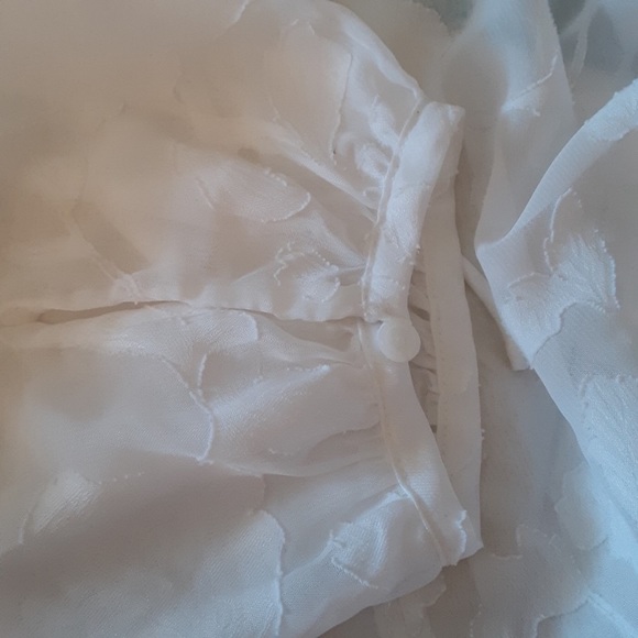 Belle Sky White Blouse - Picture 3 of 3